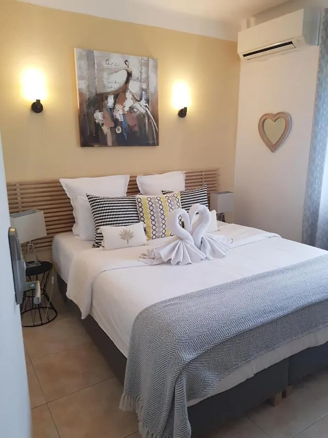 Hotel Villa Maya Gassin