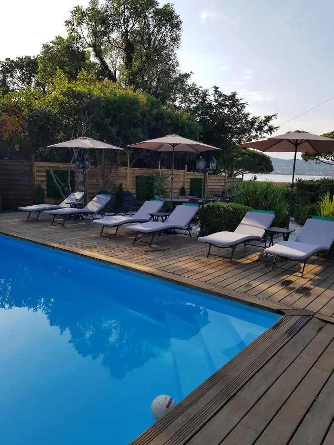 Hotel Villa Maya Gassin 2*,  Francia